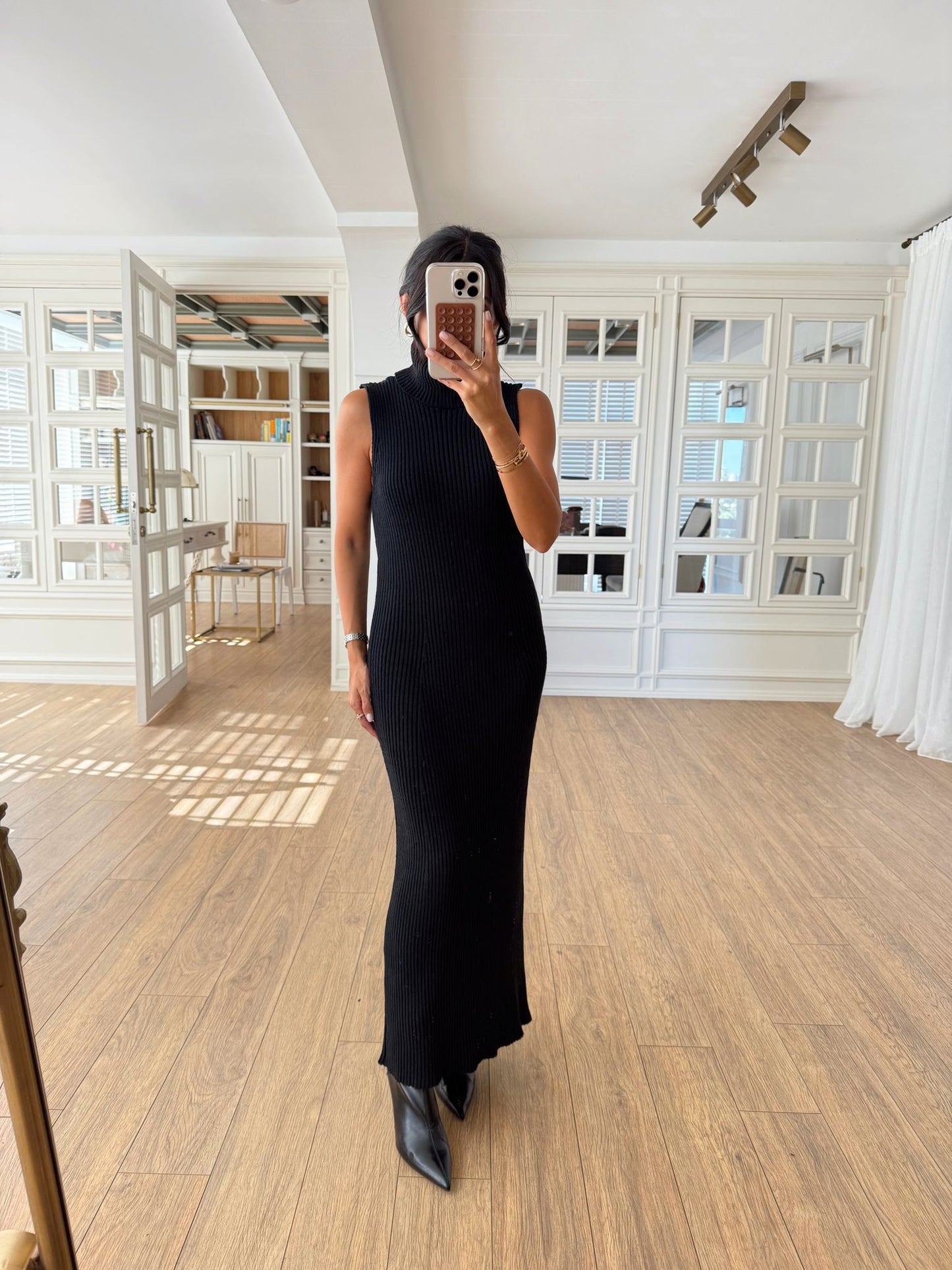 طقم جرزة مع فستان اسود - KP1411