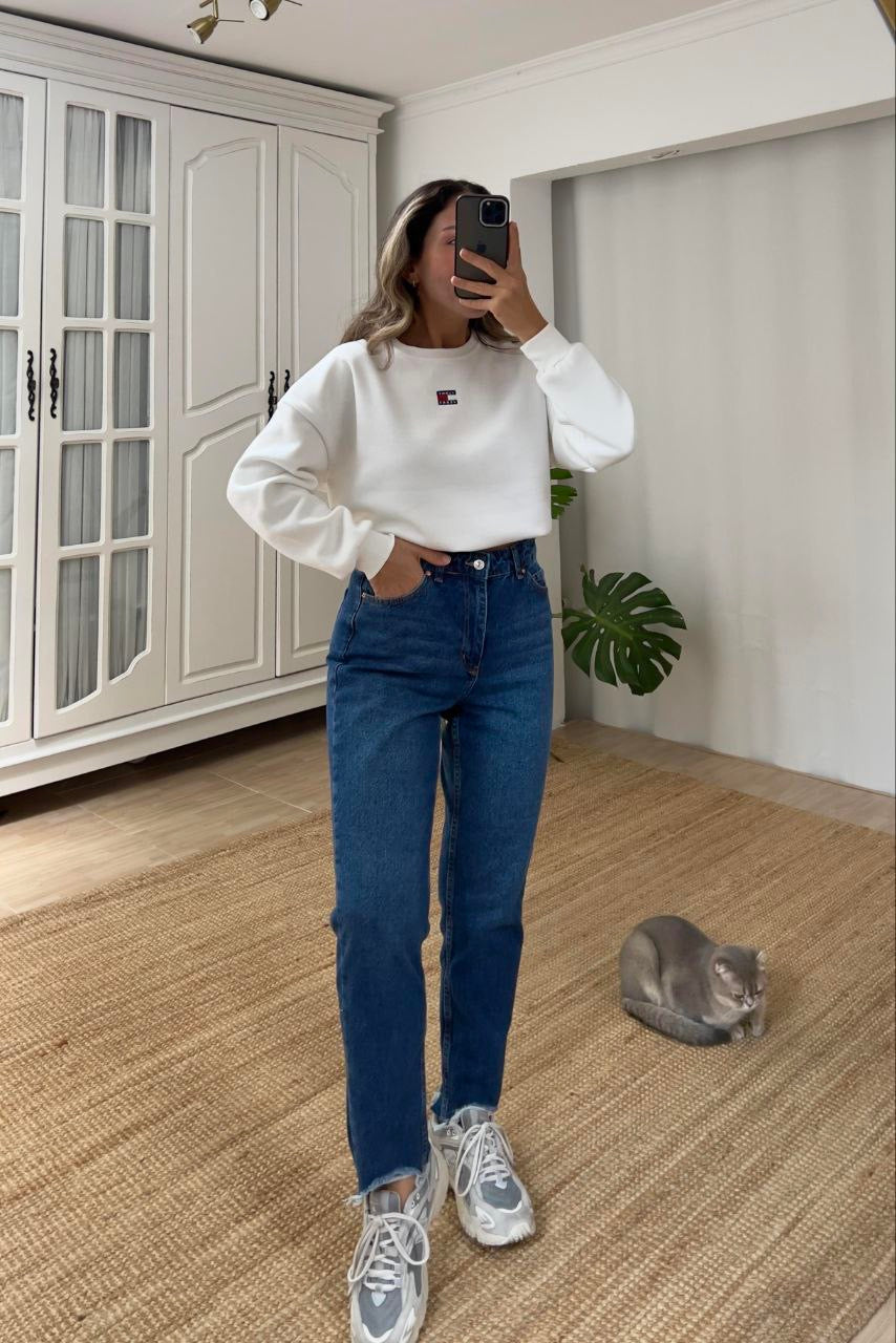 بلوزة ابيض تومي Tommy  - KP4302