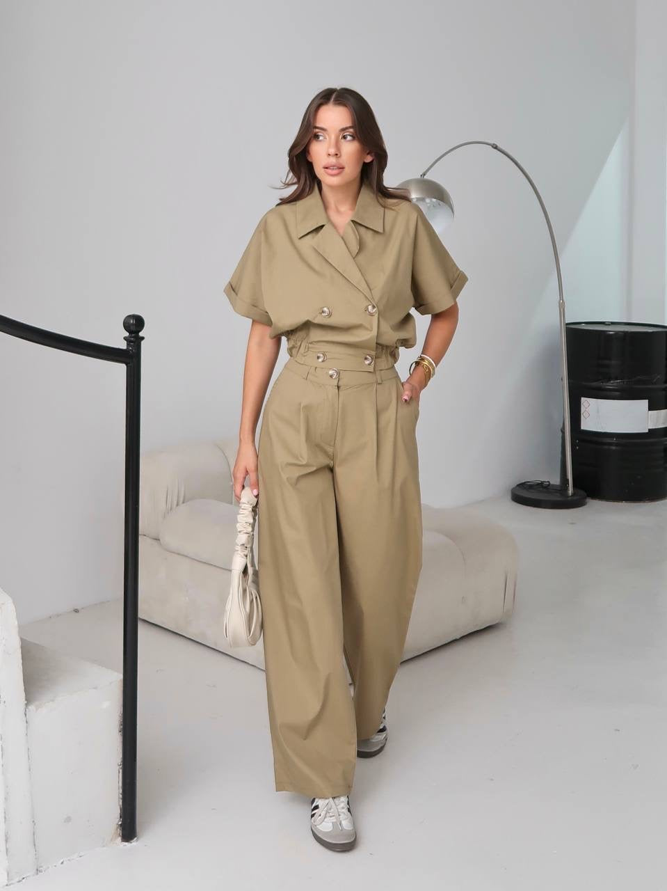 طقم جكيت مع بنطلون زيتي فاتح - KP1329