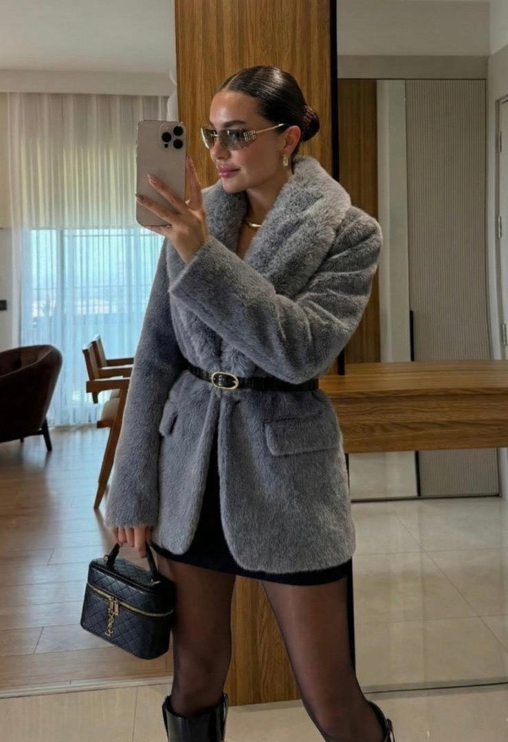 جكيت رمادي فرو بحزام - KP7198