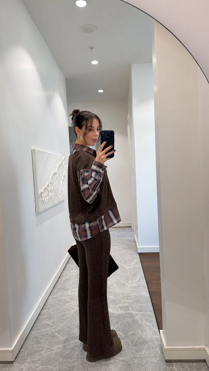 طقم بني كاروهات - KP1454