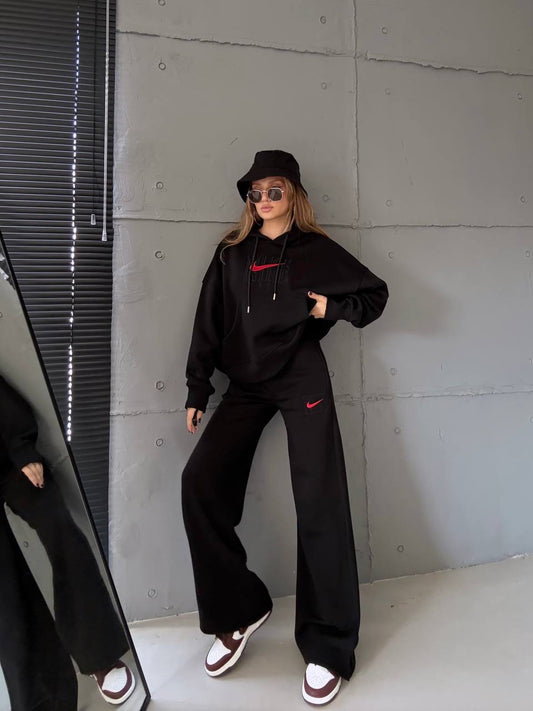 طقم اسود Nike - KP1415