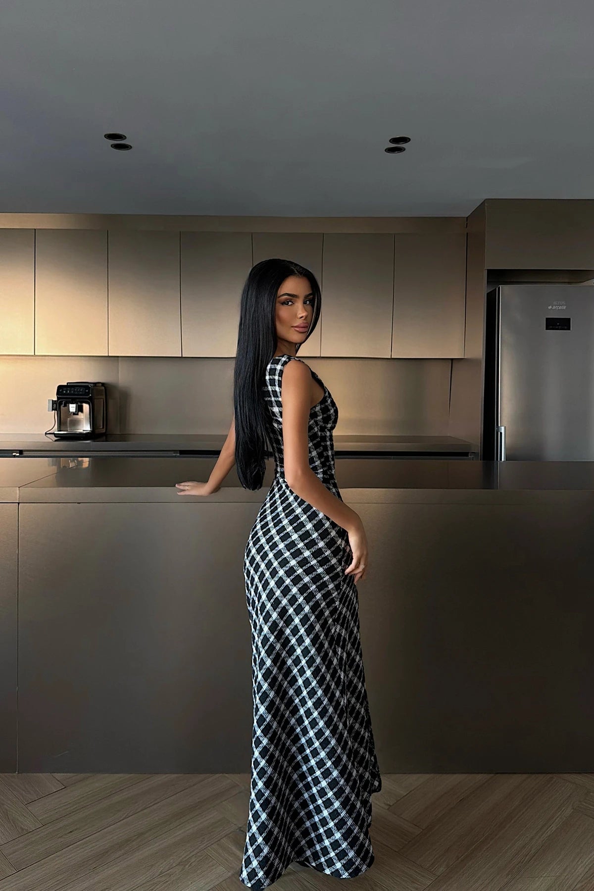 فستان كاروهات ابيض واسود - KP2249