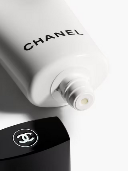 Chanel La Mousse Anti-Pollution Cleansing Cream-To-Foam - KB