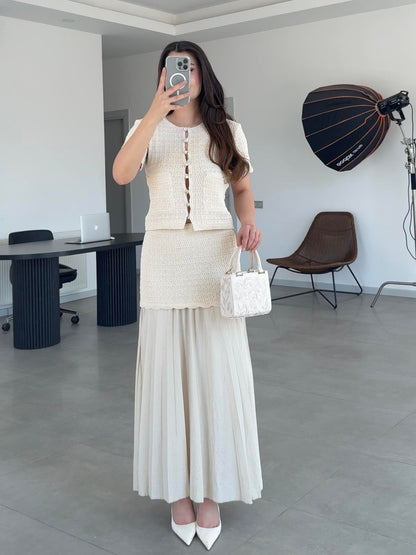 طقم بلوزة مع تنورة بيج - KP1363