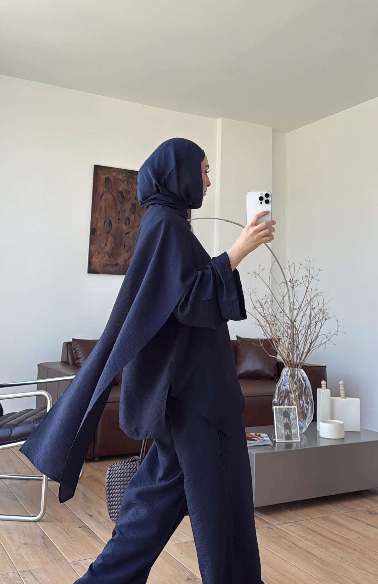 طقم بلوزة بشال مع بنطلون كحلي - KP1551