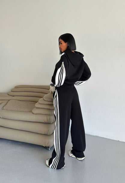 طقم تريننج اسود - KP1453