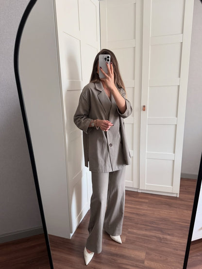 طقم رمادي بأزرار - KP1287