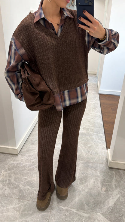 طقم بني كاروهات - KP1454