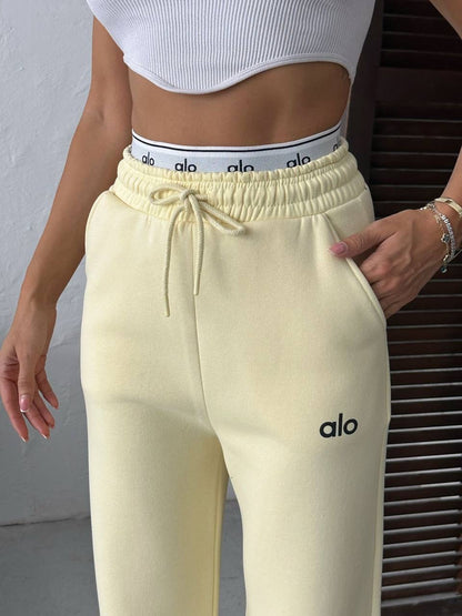 بنطلون اصفر فاتح ALO - KP5055