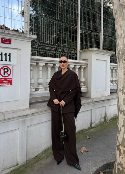 طقم بليزر مع لفحة وبنطلون بني - KP1463