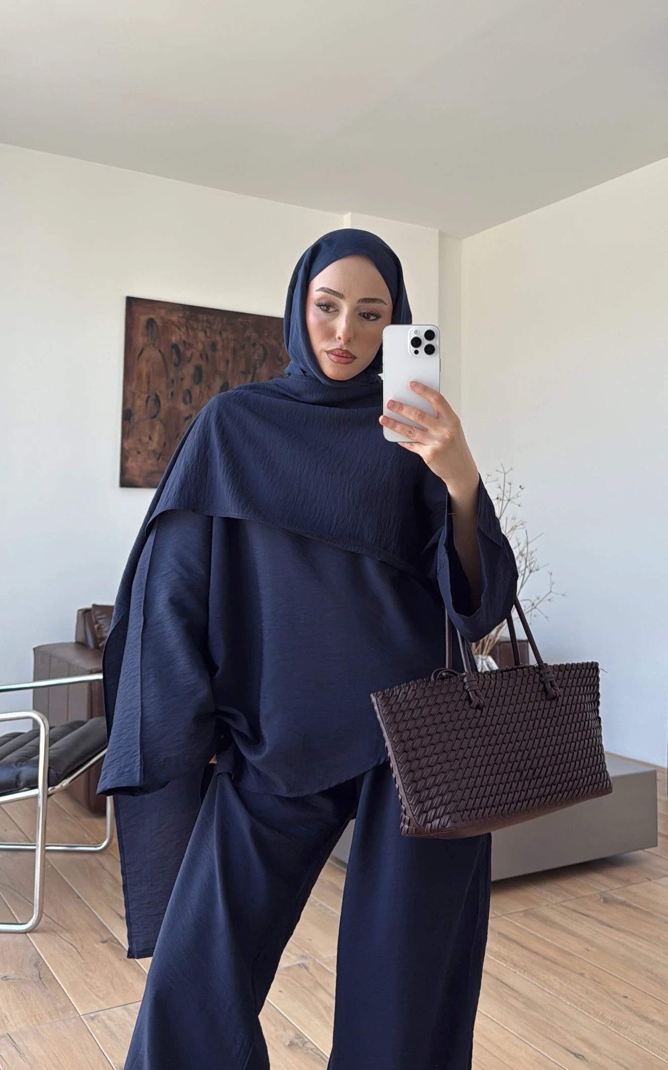 طقم بلوزة بشال مع بنطلون كحلي - KP1551