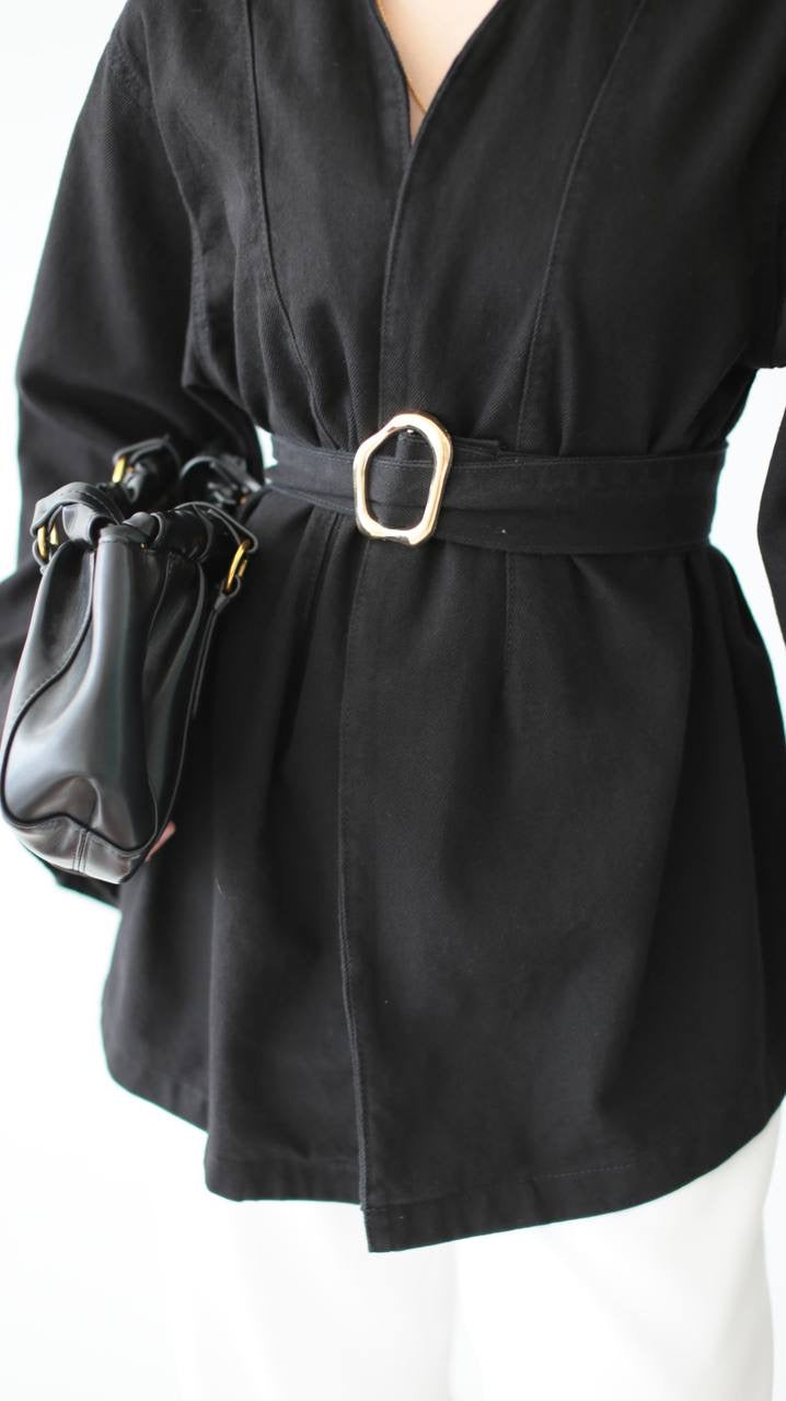 جكيت اسود بحزام - KP7094