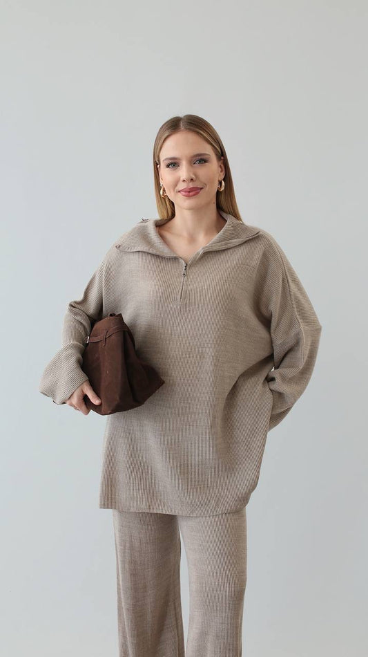 طقم بيج غامق بسحاب - KP1436