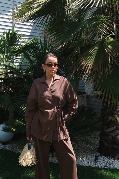 طقم قميص مع بنطلون بني - KP1291