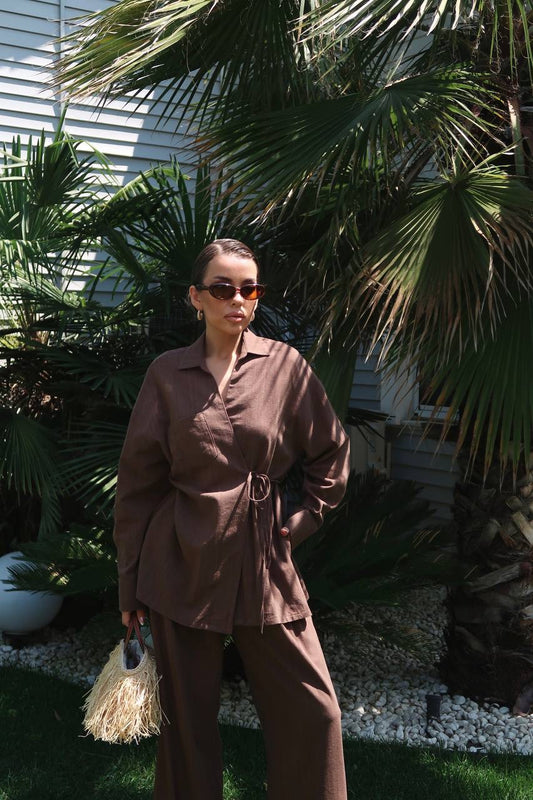 طقم قميص مع بنطلون بني - KP1291