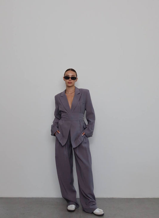 طقم بليزر بربطة مع بنطلون رمادي - KP1360