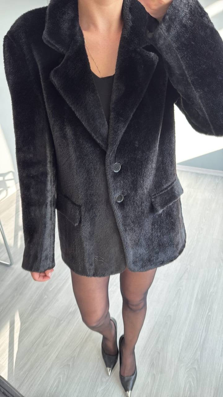 بليزر فرو اسود - KP7213