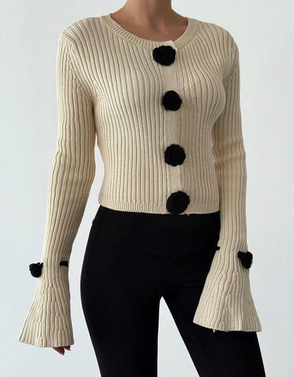 بلوزة بيج واسود - KP4305