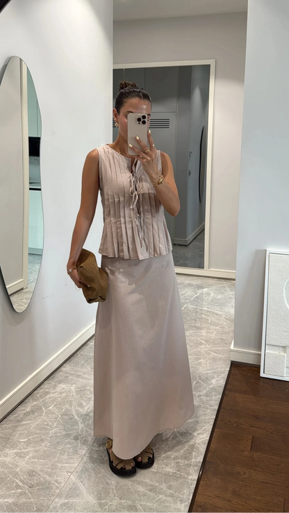 طقم بلوزة مع تنورة بيج - KP1231