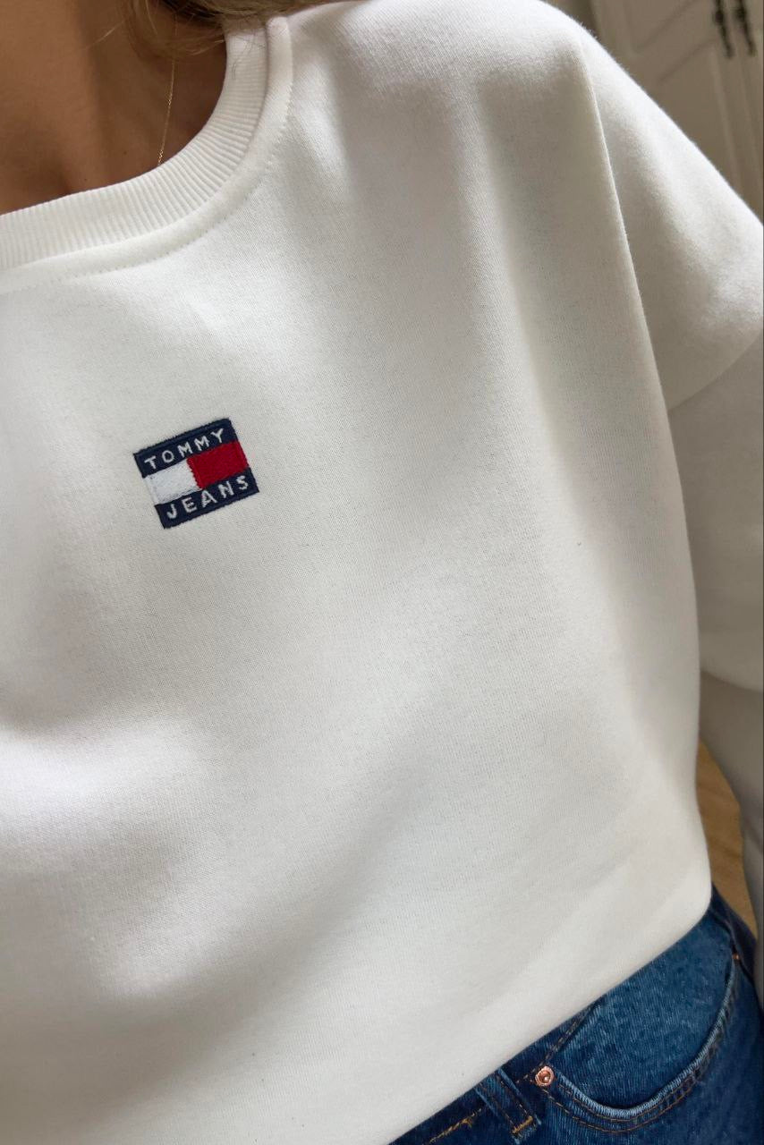 بلوزة ابيض تومي Tommy  - KP4302