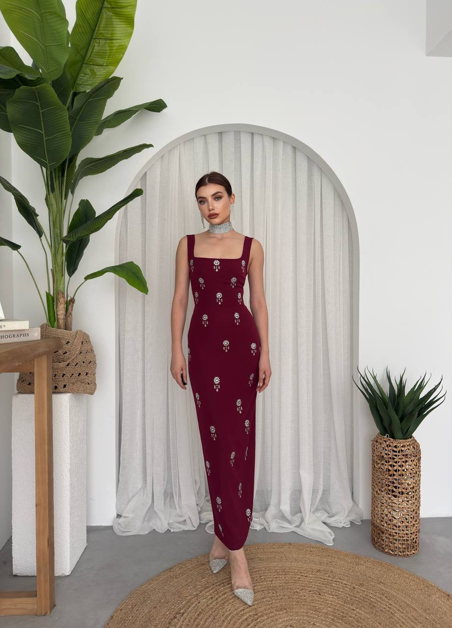 فستان عنابي بكرستال - KP2181