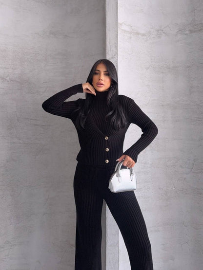 طقم اسود بلوزة بأزرار مع بنطلون - KP1394