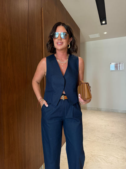 طقم ڤيست مع بنطلون كحلي - KP1336