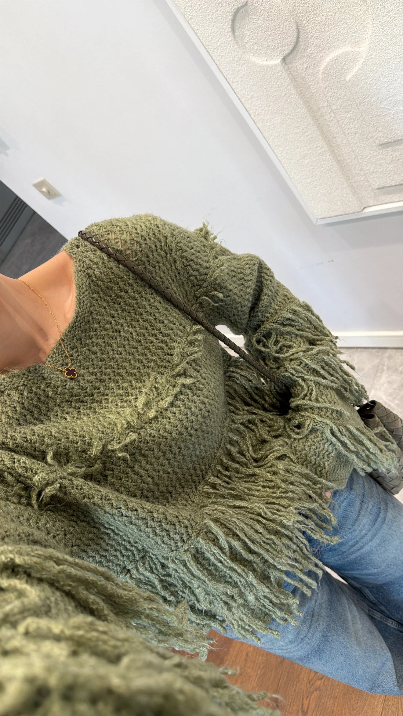 بلوزة صوف زيتي - KP4281