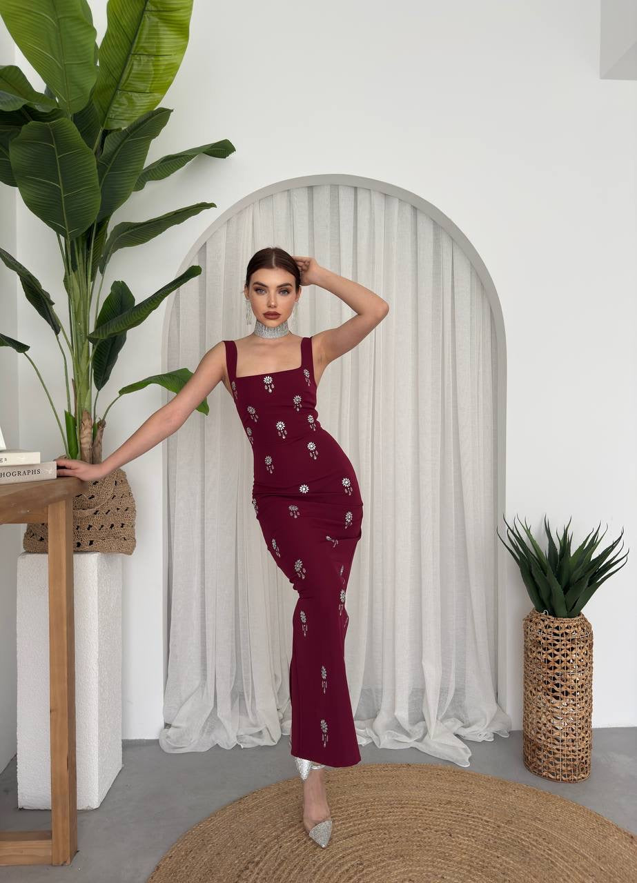 فستان عنابي بكرستال - KP2181