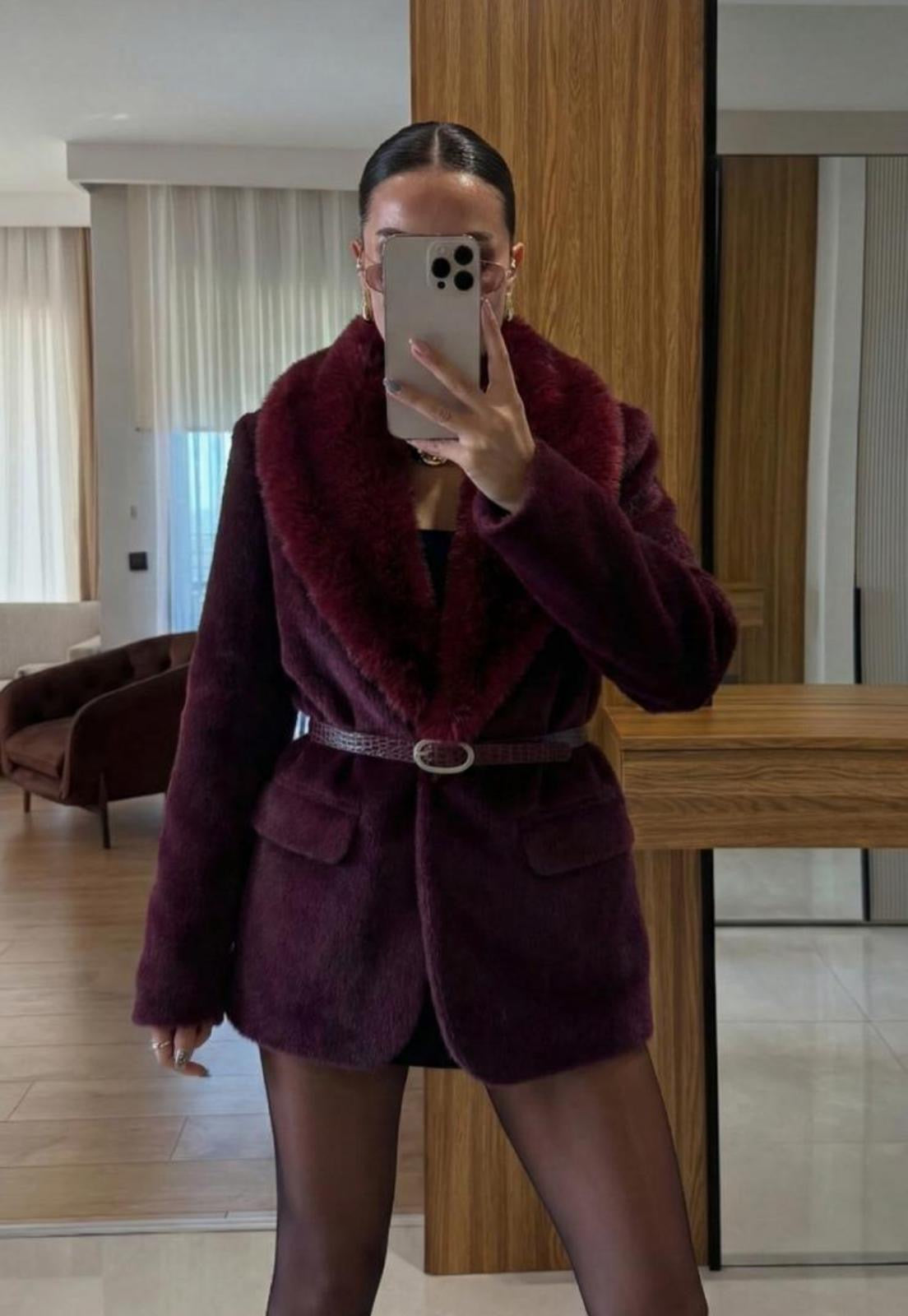 جكيت خمري فرو بحزام - KP7198