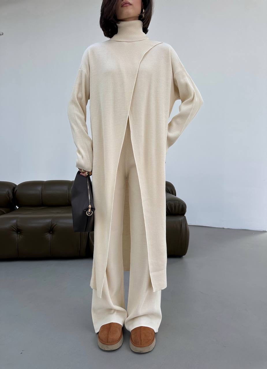 طقم بلوزة قبة عالية مع بنطلون بيج - KP1364