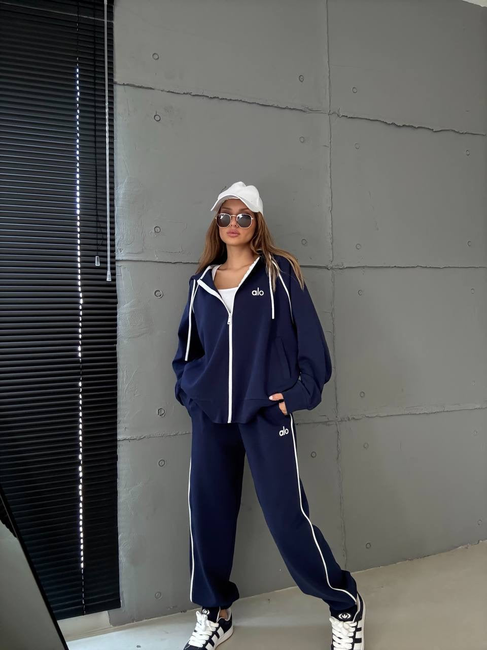 طقم كحلي ALO - KP1418