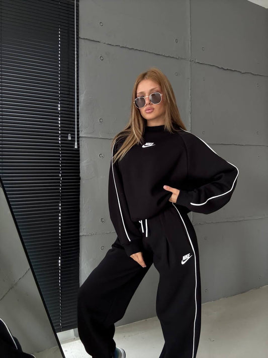 طقم اسود Nike - KP1431