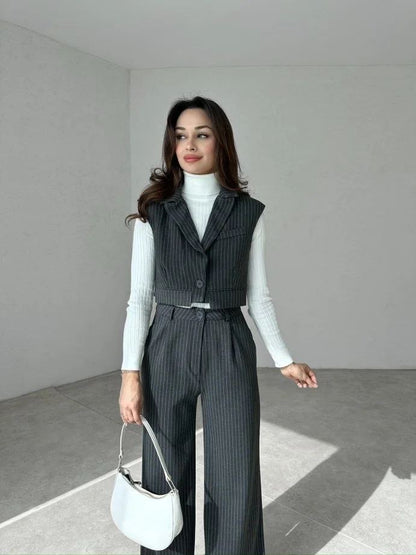 طقم رمادي مخطط - KP1198