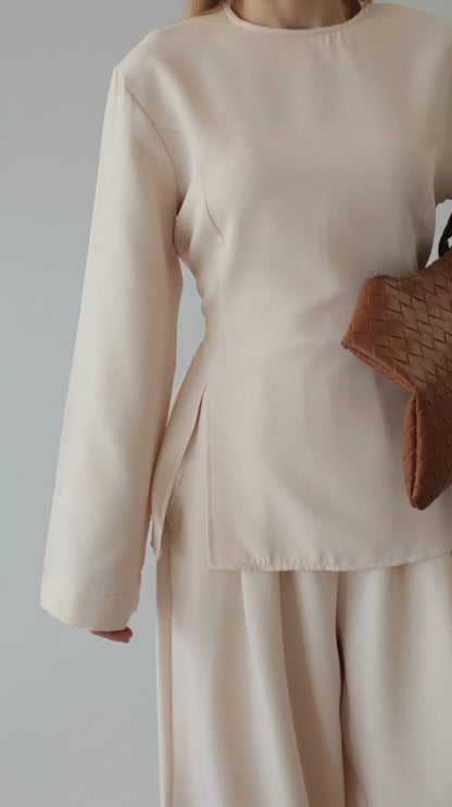 طقم بلوزة مع بنطلون بيج - KP1406