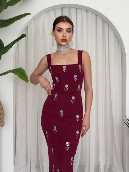 فستان عنابي بكرستال - KP2181