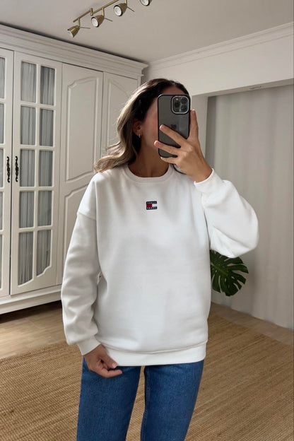 بلوزة ابيض تومي Tommy  - KP4302