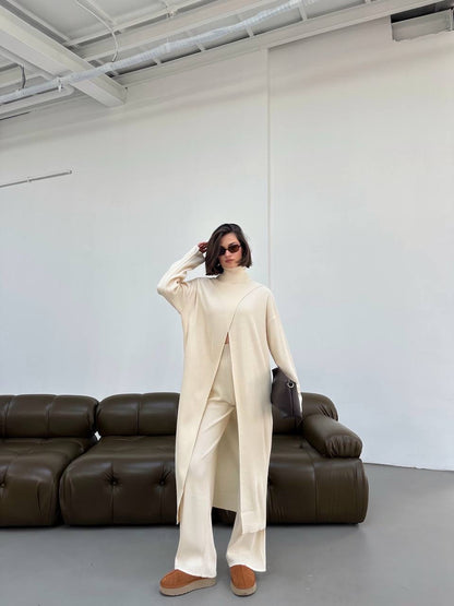 طقم بلوزة قبة عالية مع بنطلون بيج - KP1364