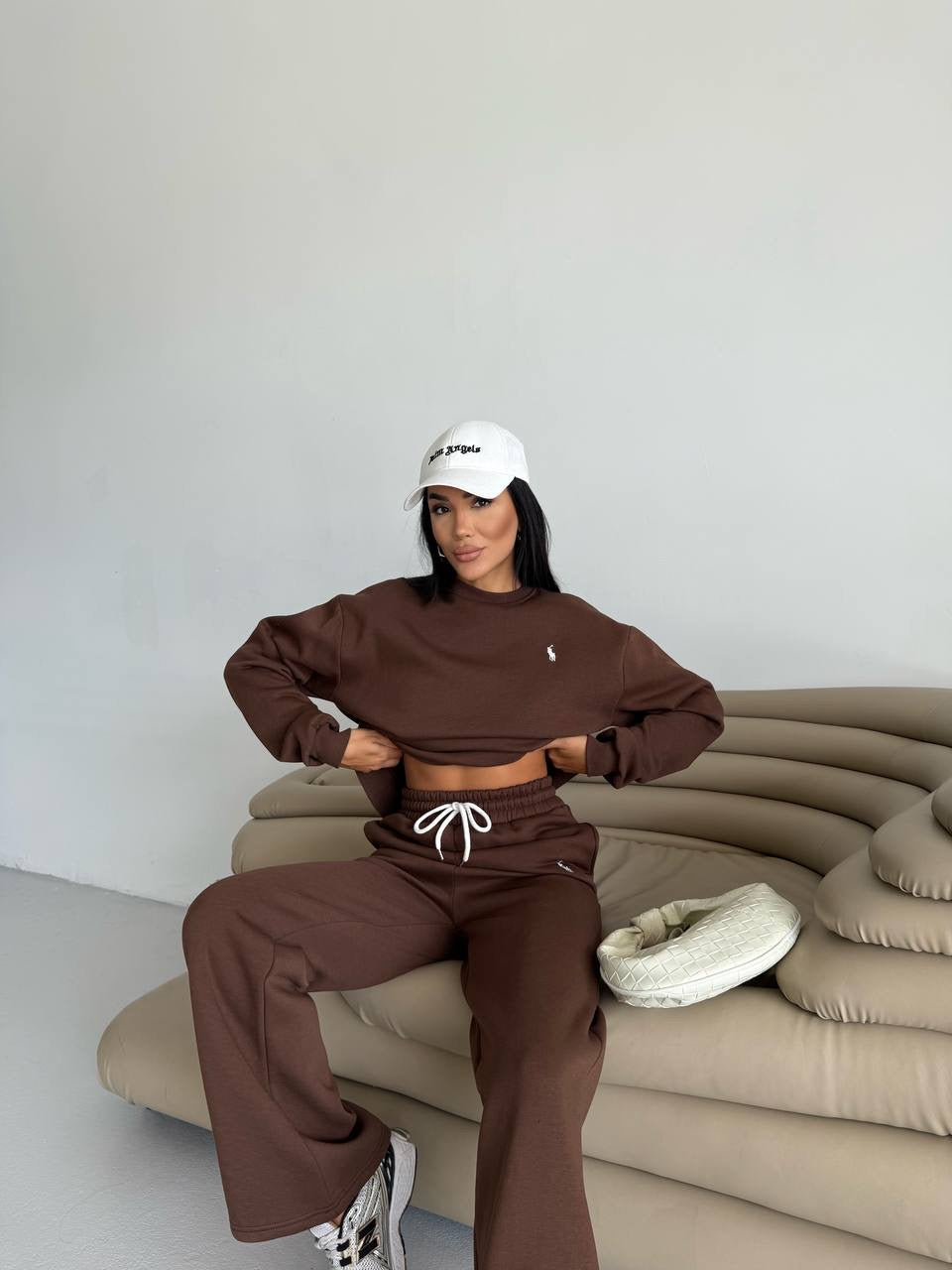 طقم بولو بني - KP1382