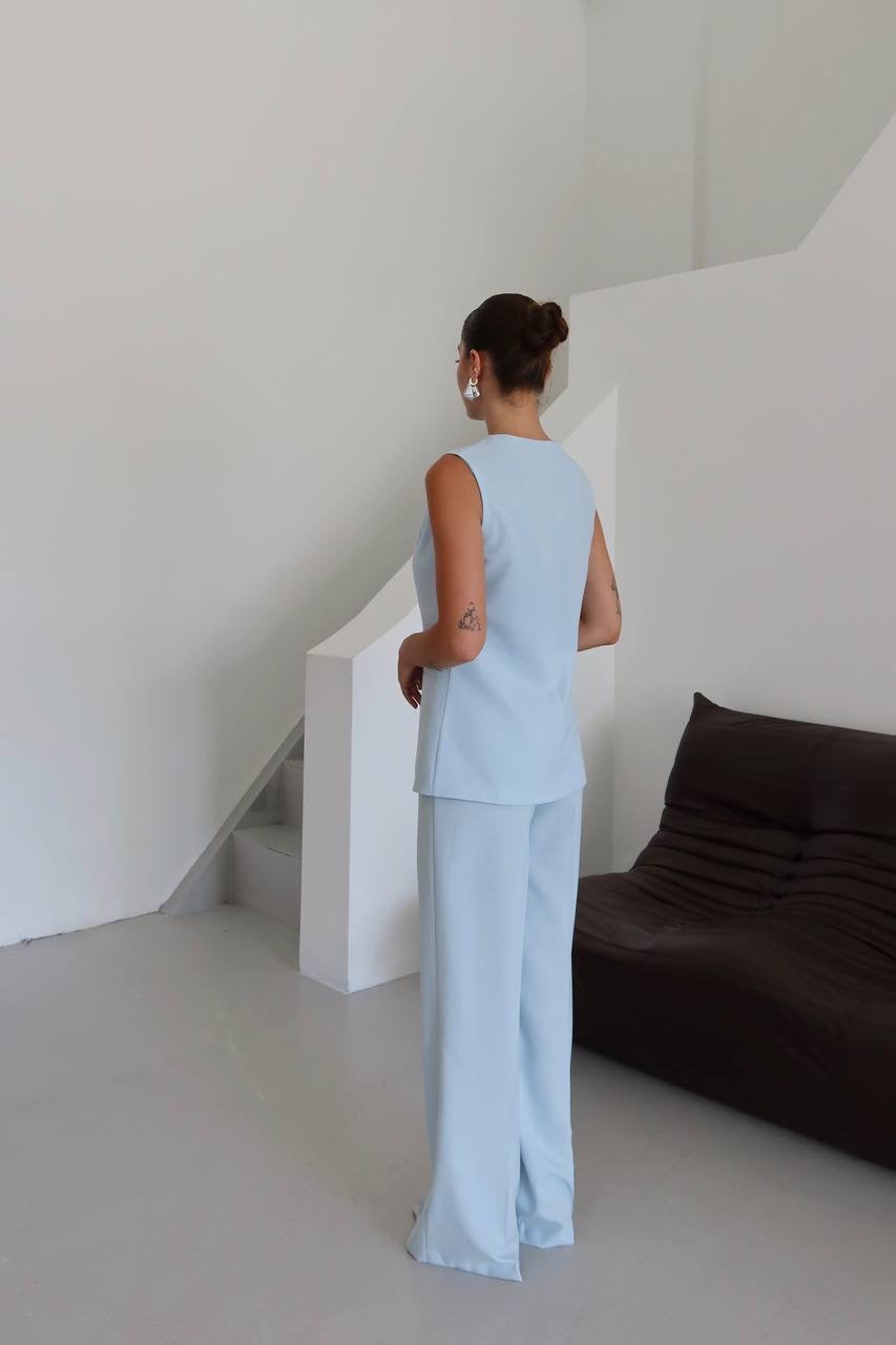 طقم ڤيست مع بنطلون ازرق - KP1302