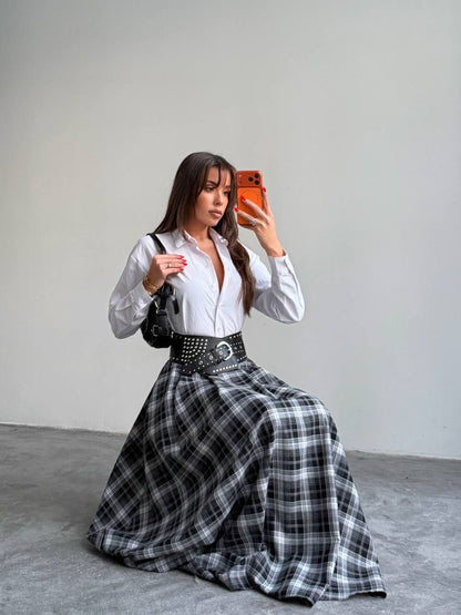 تنورة كاروهات اسود - KP6021