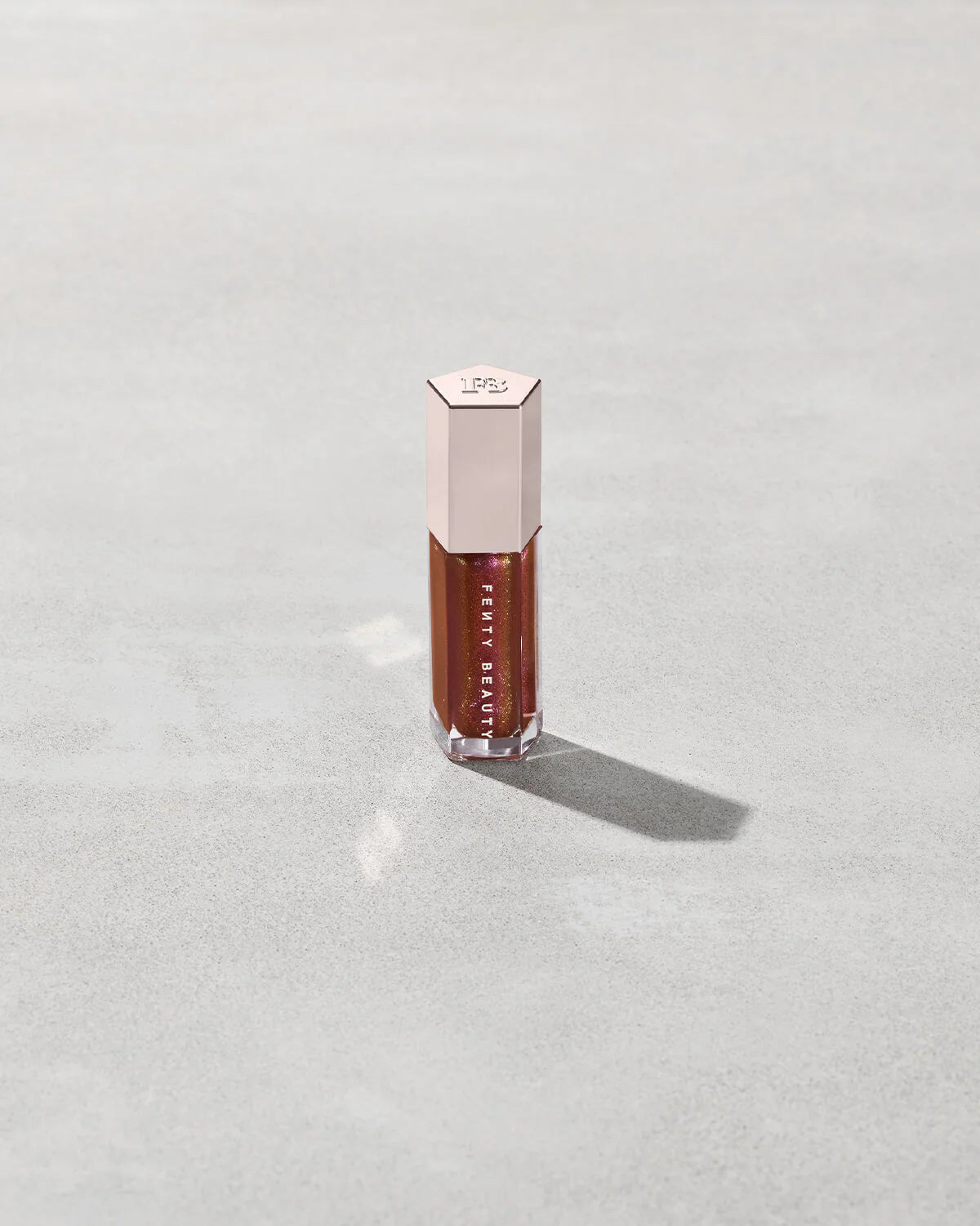 Fenty Gloss Bomb Lip Luminizer 09 HOT CHOCOLIT FANTASY - KB