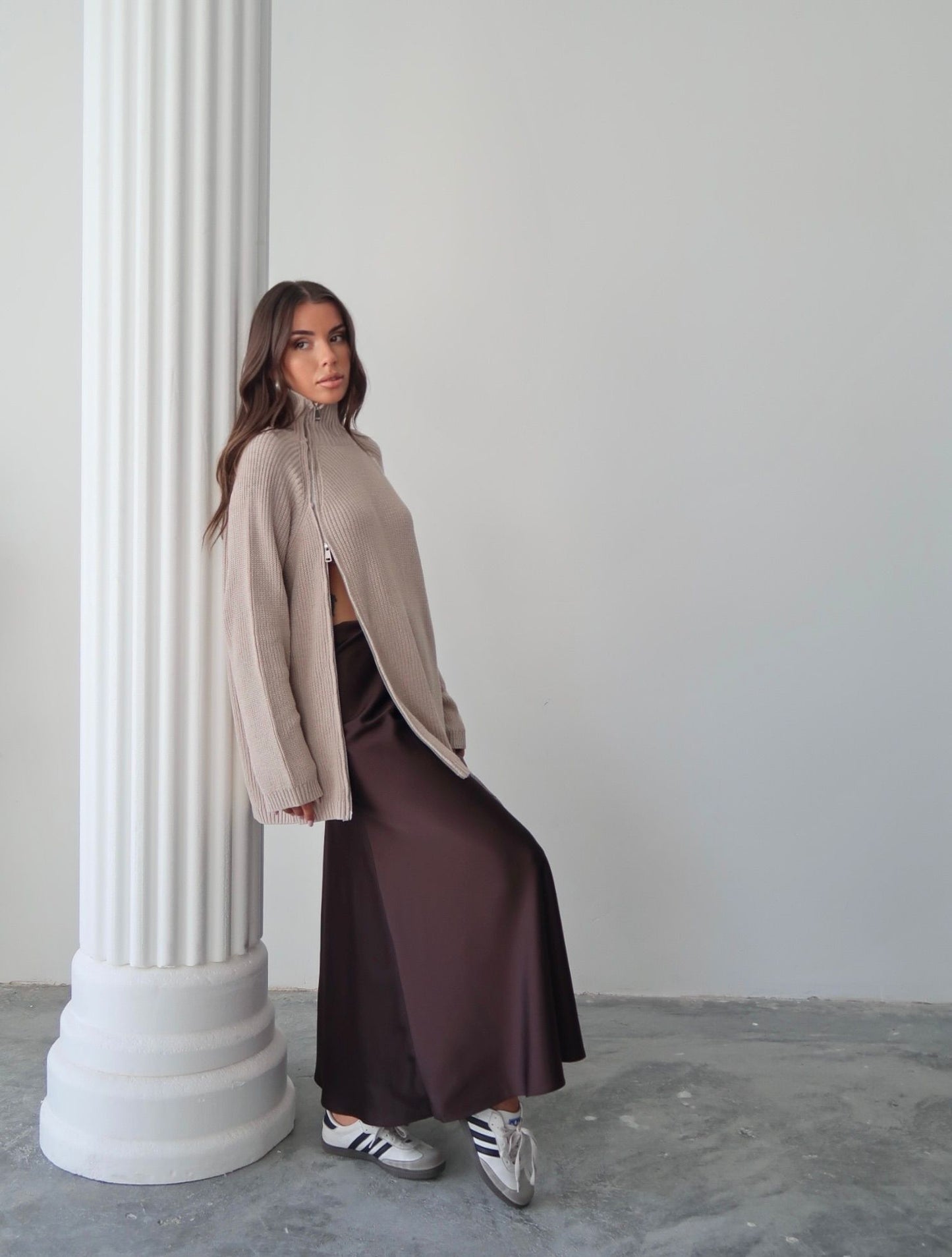 بلوزة بسحاب بيج - KP4129