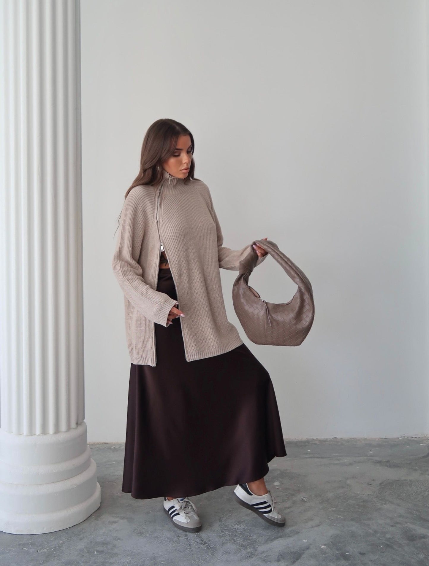 بلوزة بسحاب بيج - KP4129