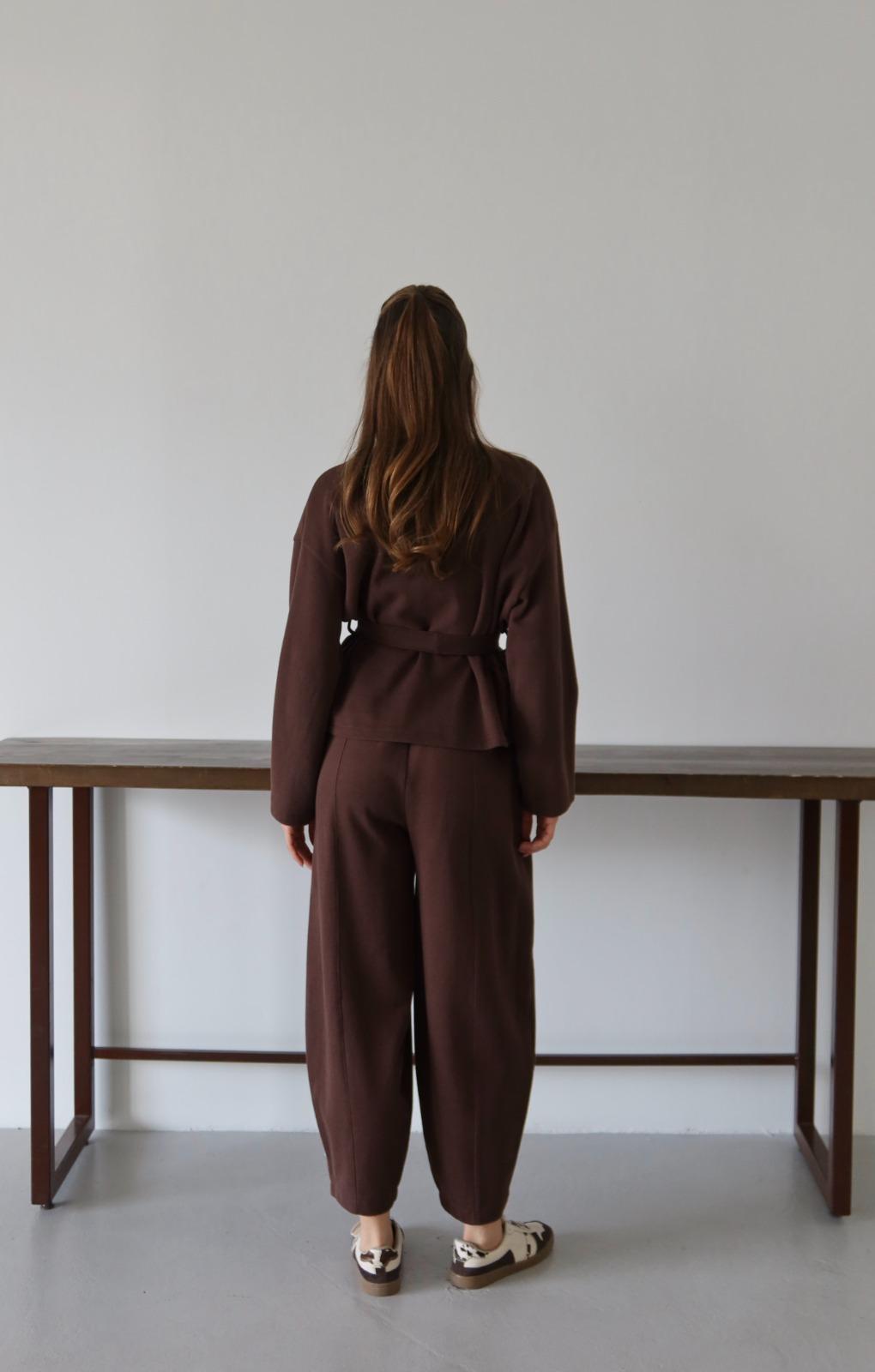 طقم بأزرار بني - KP1466