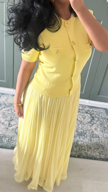 طقم جرزة مع تنورة اصفر - KP1378