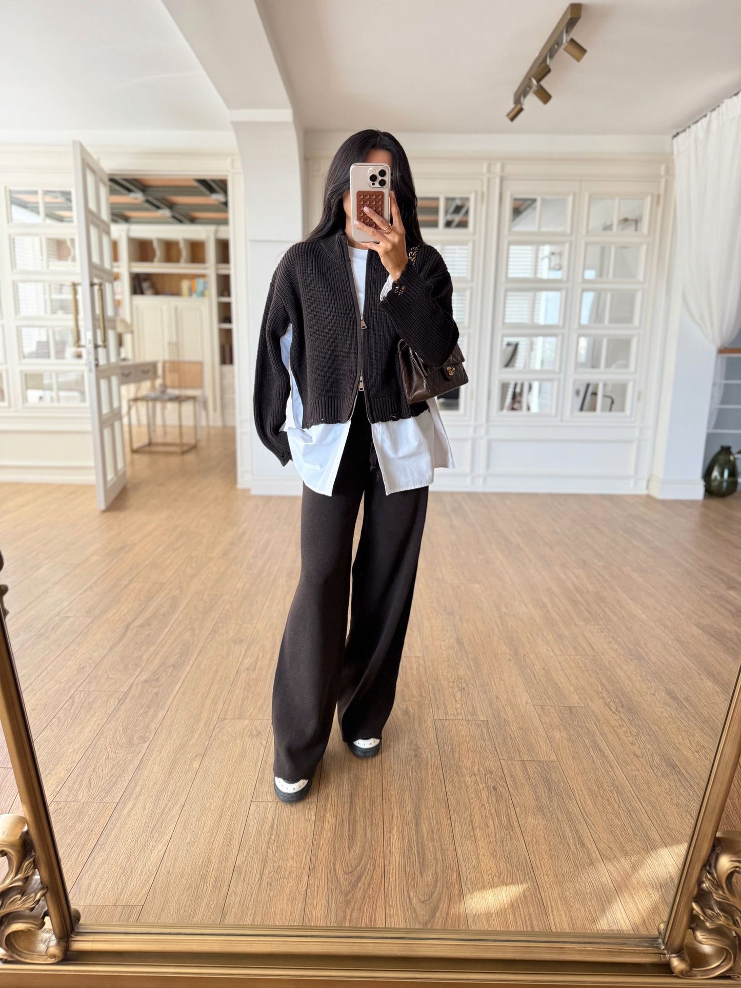 طقم بني بسحاب - KP1435