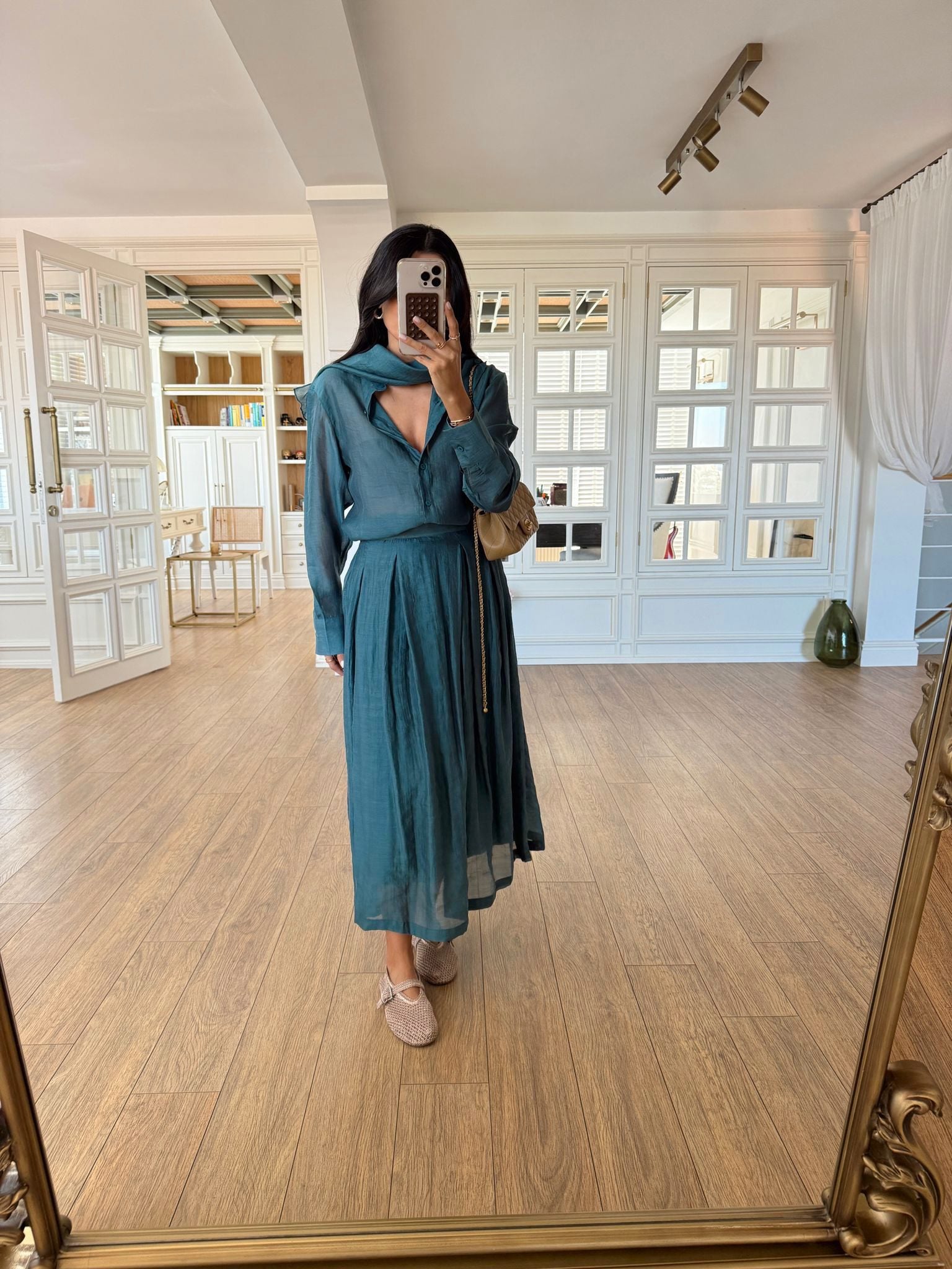 طقم قميص مع تنورة اخضر زمردي - KP1611