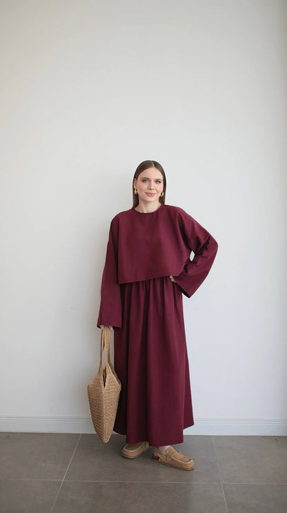 طقم بلوزة مع تنورة خمري - KP1306